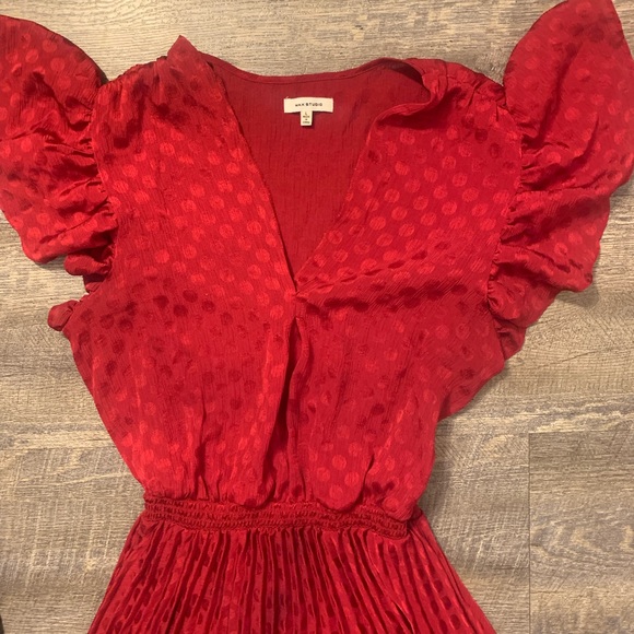 max studio deep v dotted pleated Womens midi dress red size L - Picture 3 of 8